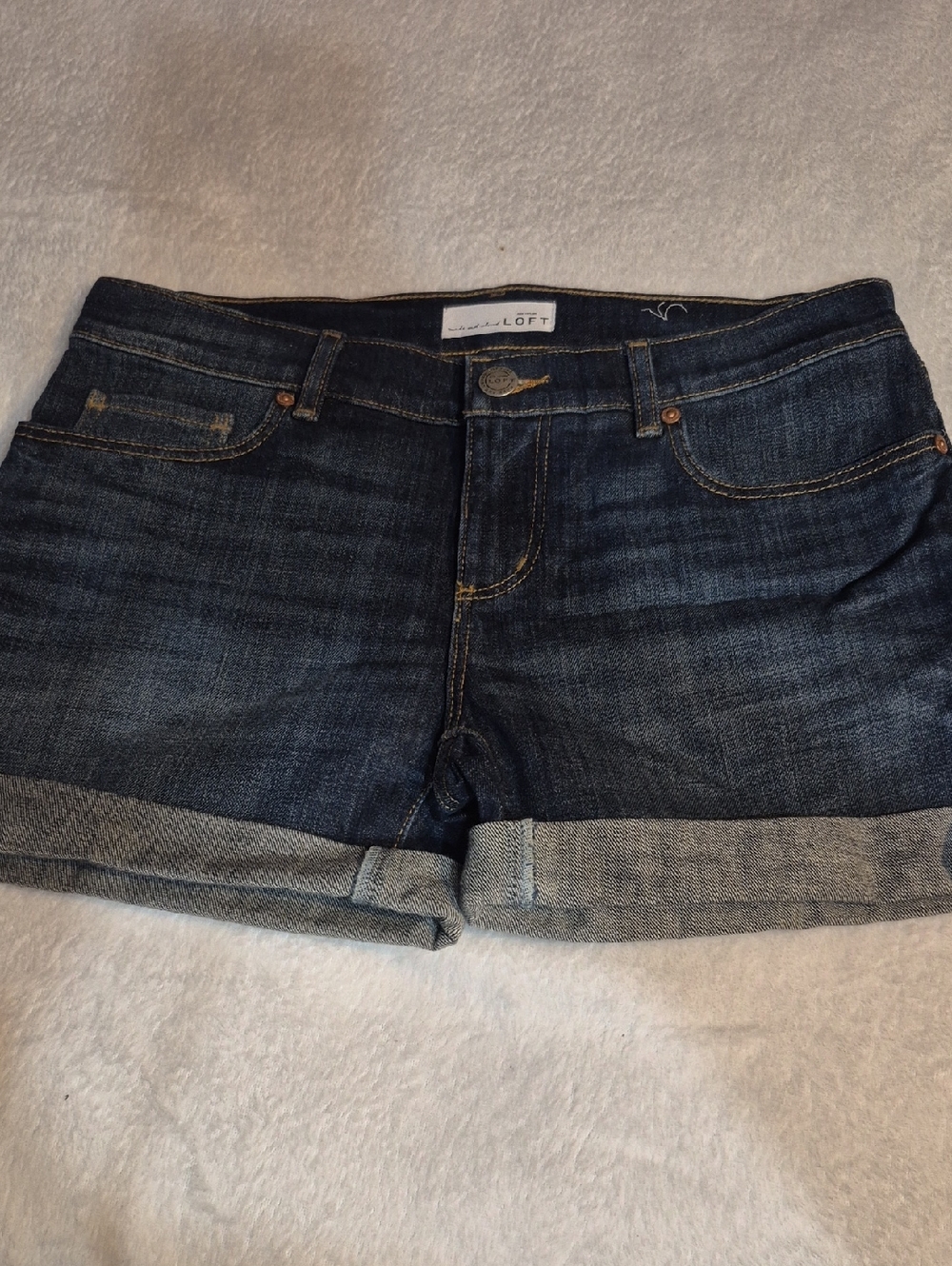 LOFT Dark Blue Cuffed Denim Shorts Sz. 0/25